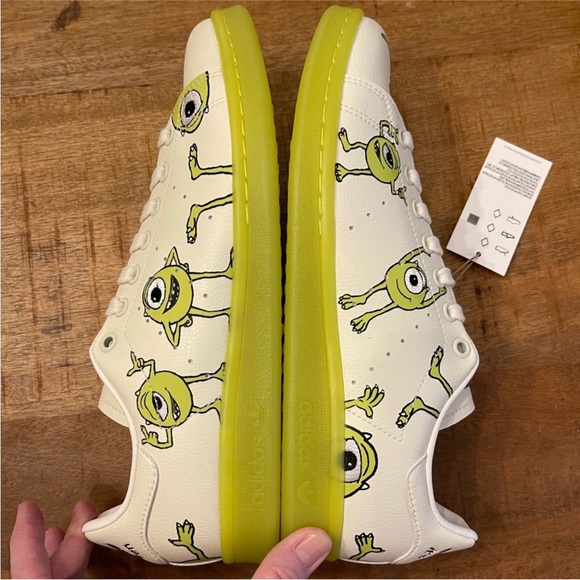 adidas Monsters inc White and Green sneakers with box - Picture 5 of 12